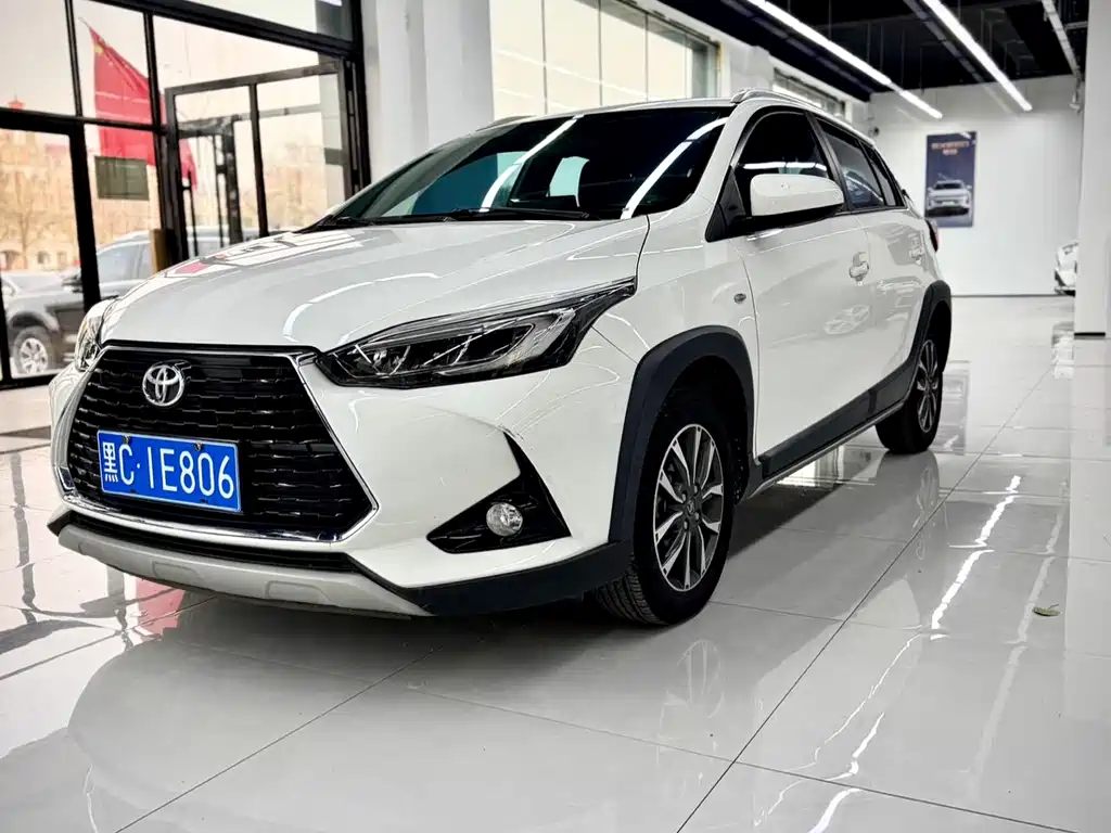 TOYOTA YARIS L ZHIXUAN