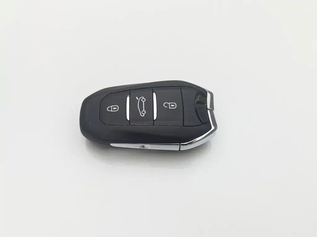 Peugeot 4008 — миниатюра 19