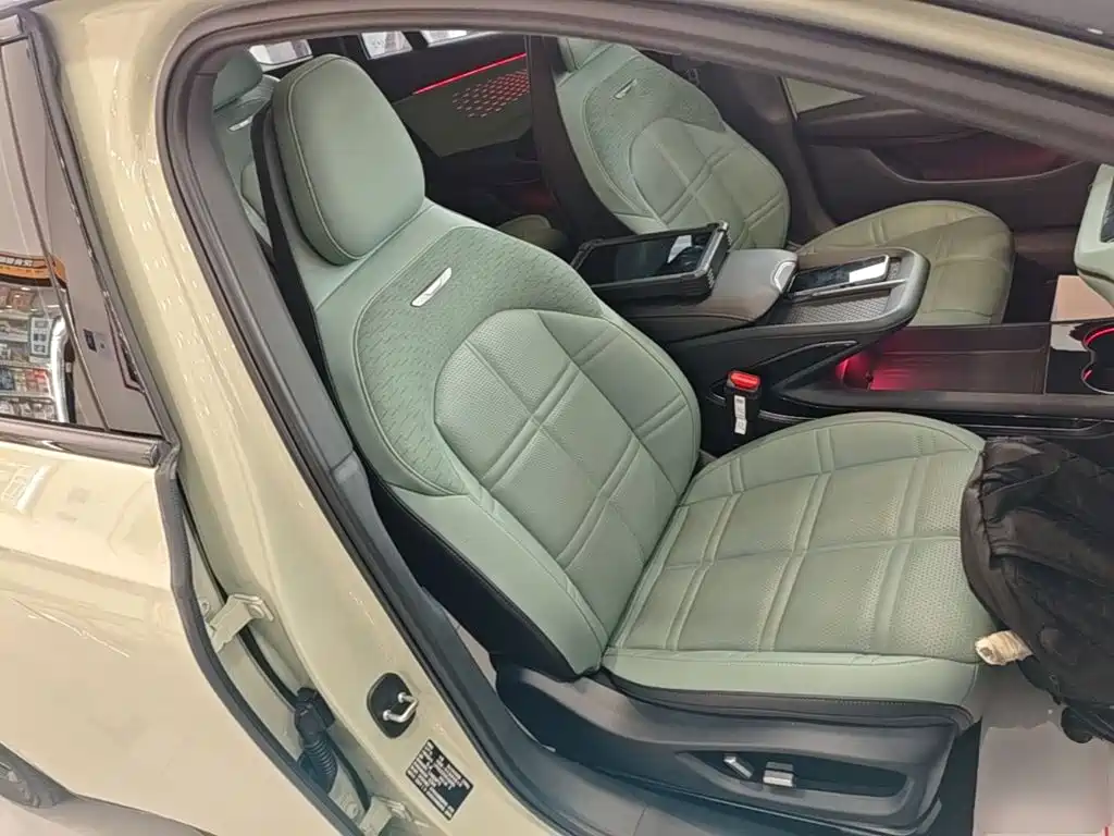 Hongqi Hongqi EH7 — миниатюра 25
