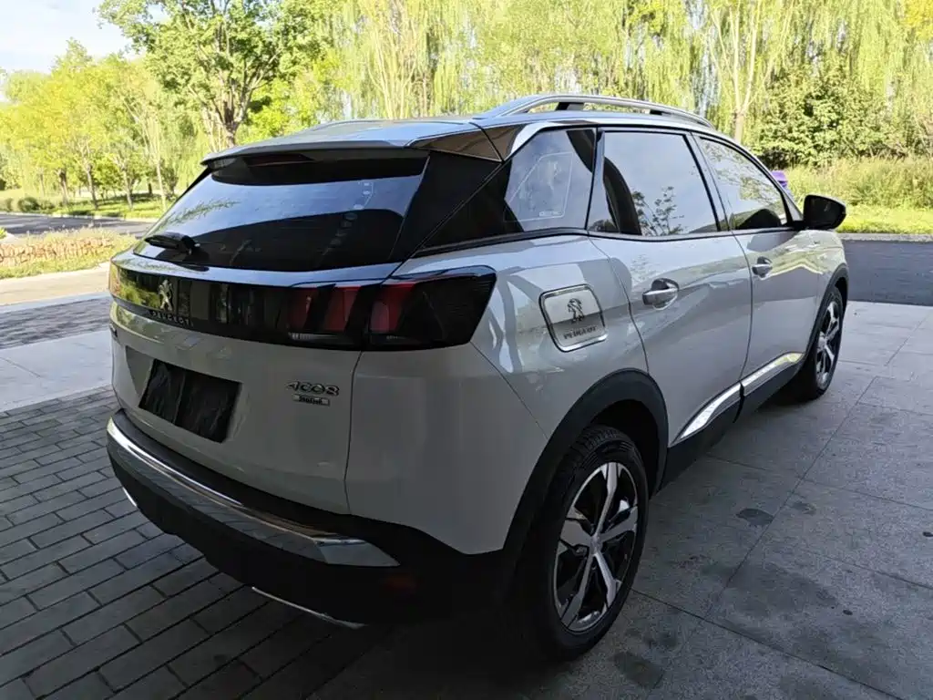 Peugeot 4008 — миниатюра 7