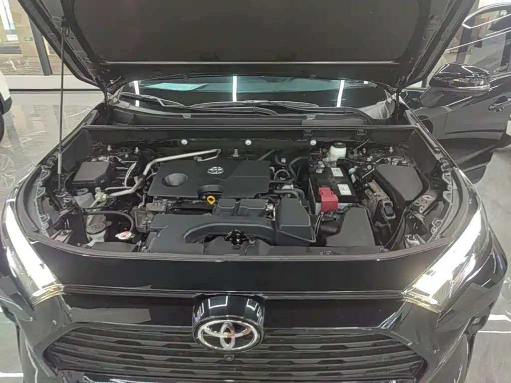Toyota RAV4 — миниатюра 20