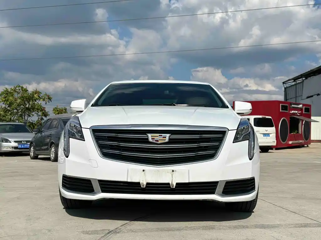 Cadillac XTS — миниатюра 2