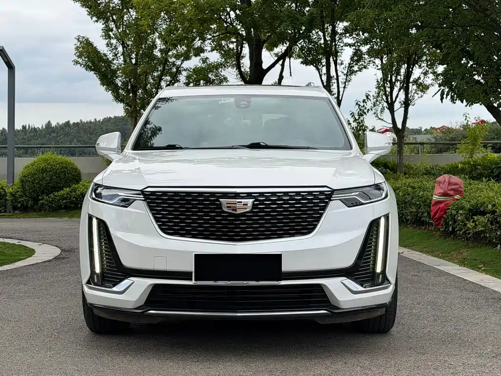 Cadillac XT6 28T 6-seat 4WD Elegant Type, фото 2