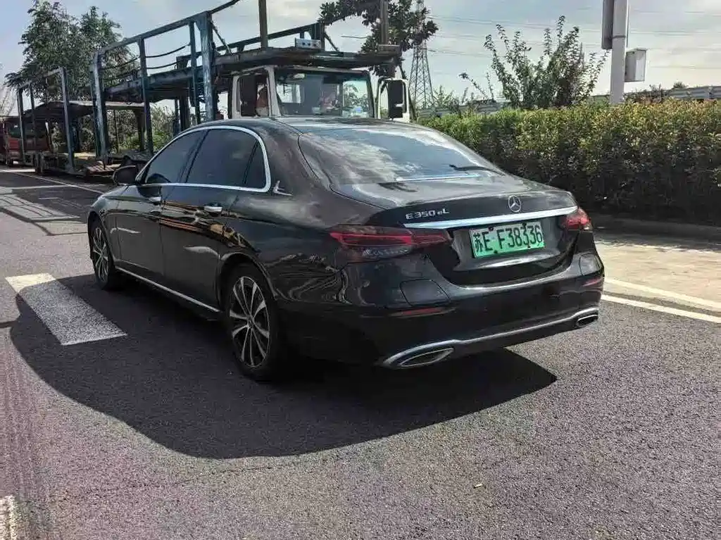 Mercedes-Benz E-Class New Energy — миниатюра 7