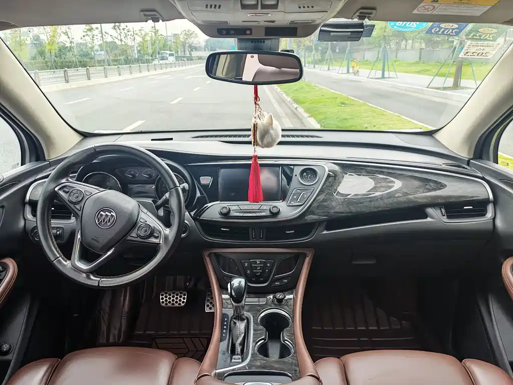 Buick Envision Plus — миниатюра 7