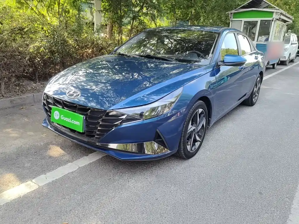 Hyundai Elantra — миниатюра 2