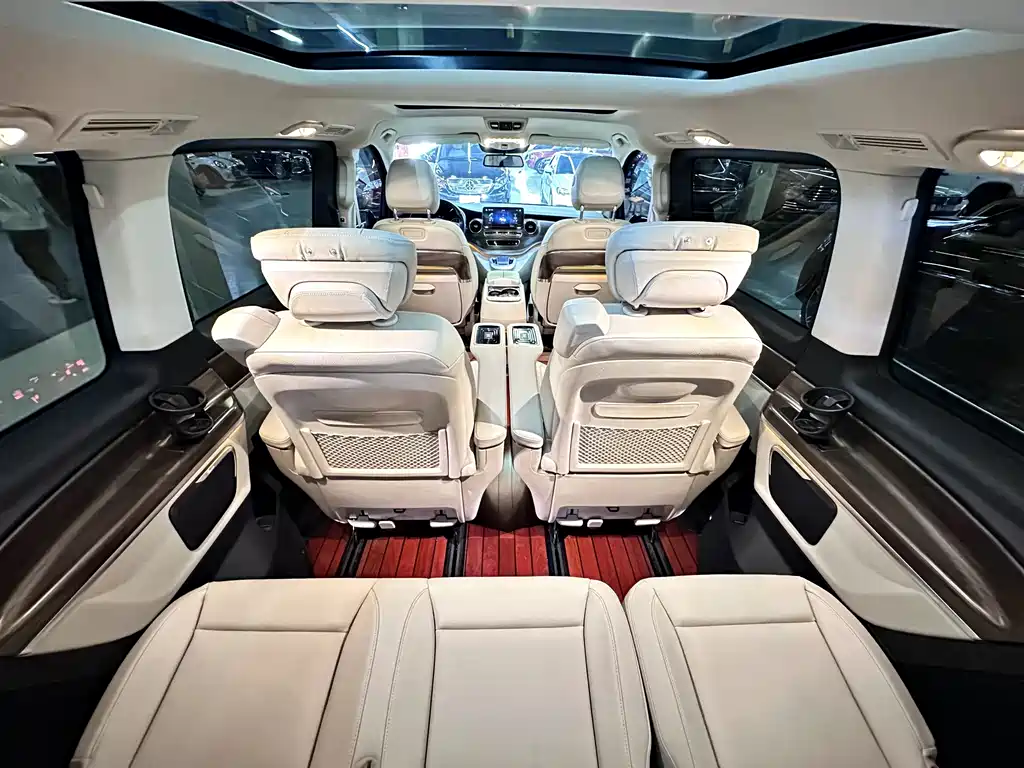 MERCEDES-BENZ V CLASS