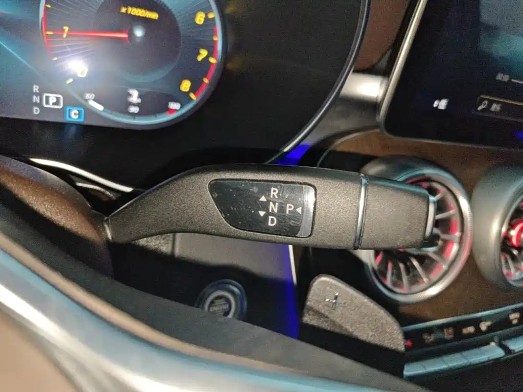 Mercedes-Benz GLC — миниатюра 14