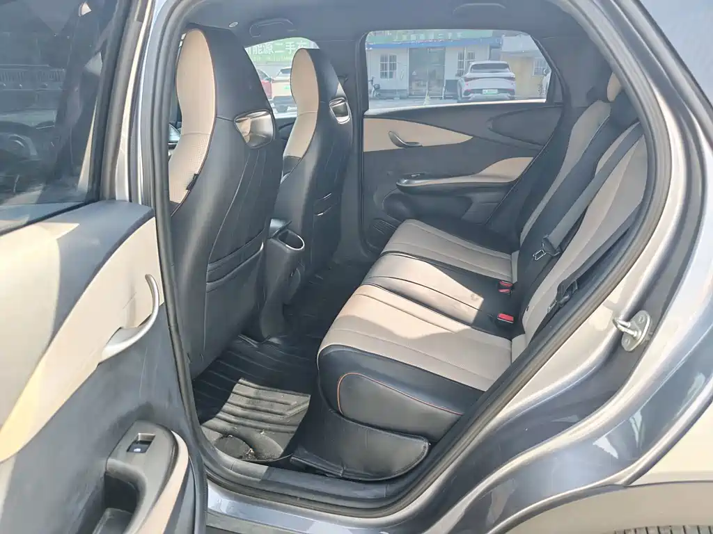 BYD Dolphin — миниатюра 9