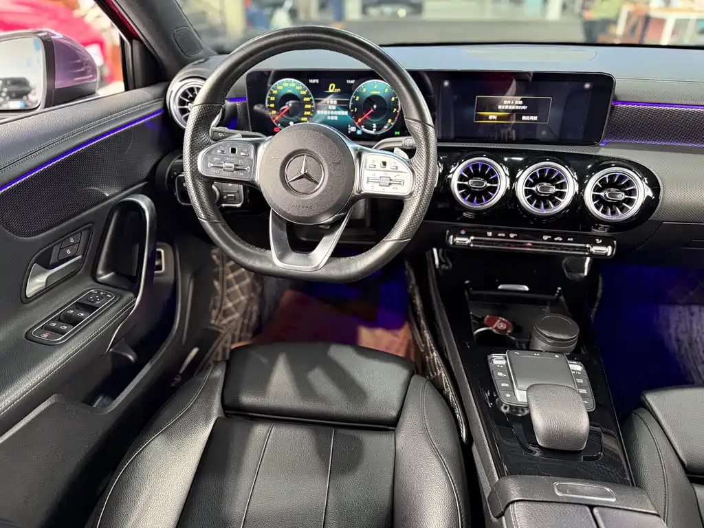 MERCEDES-BENZ A CLASS