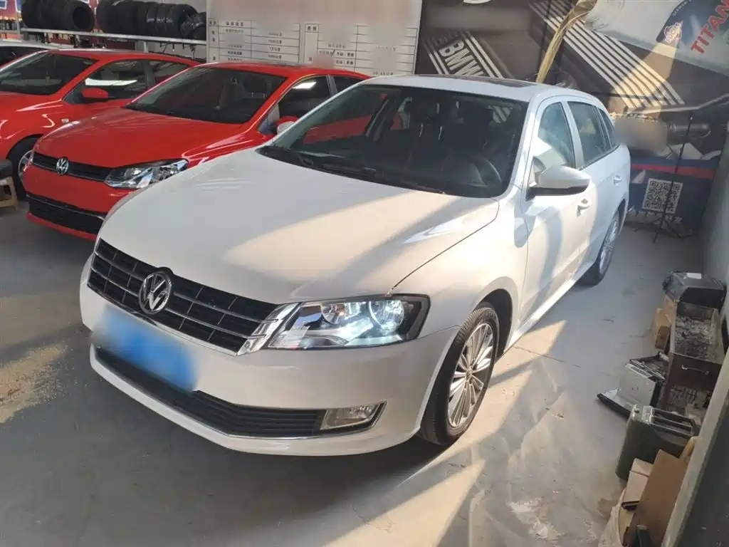 Volkswagen Gran Lavida 2016