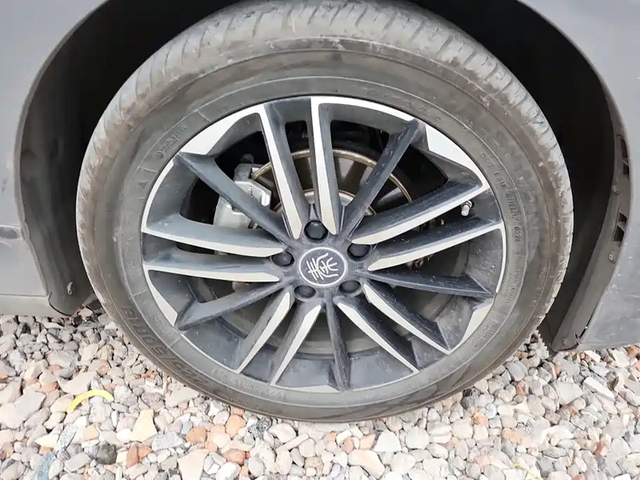 BYD Qin L — миниатюра 6