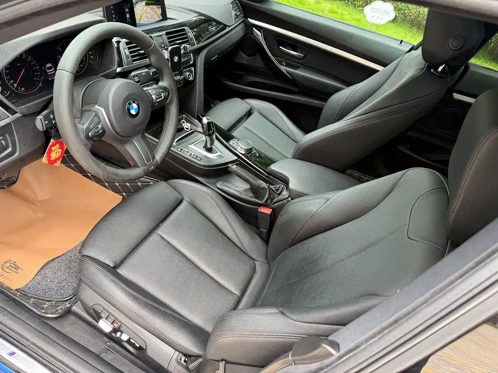 BMW 3 Series GT 320i M Sport Package, фото 14