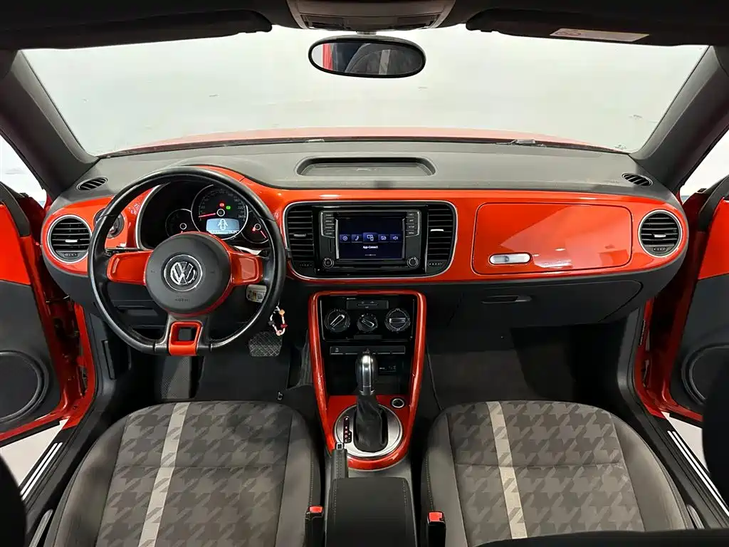 Volkswagen Beetle — миниатюра 7