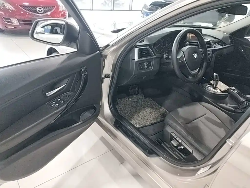 BMW 3 Series — миниатюра 16