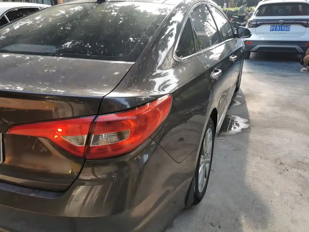 Hyundai Sonata — миниатюра 8