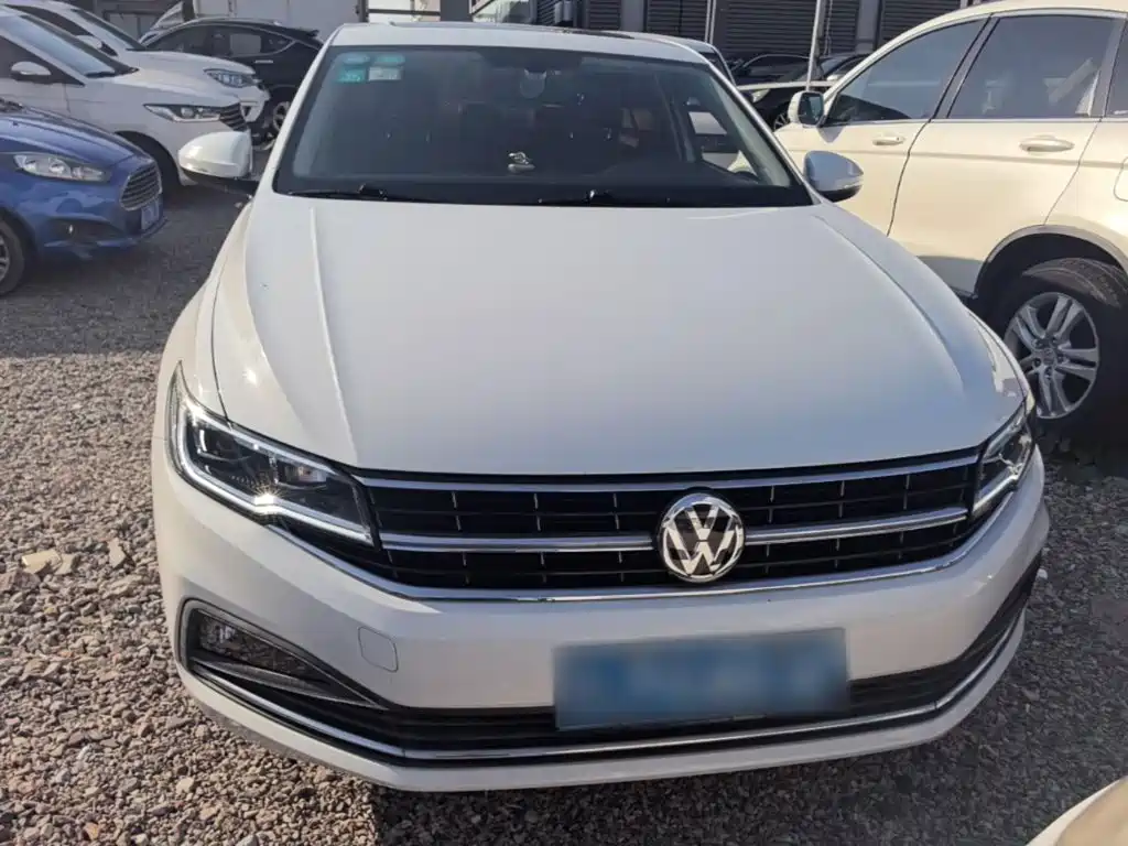 Volkswagen Bora — миниатюра 3