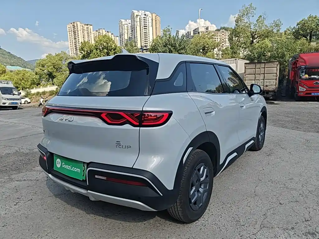 BYD Yuan UP - фото 7