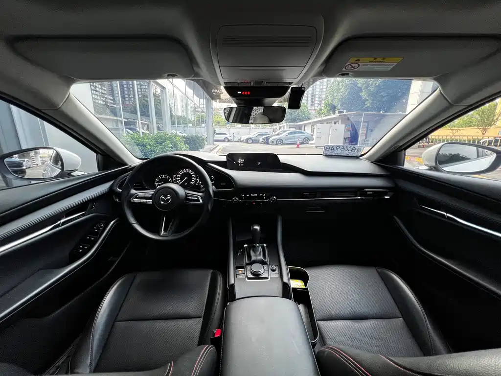 Mazda 3 Axela — миниатюра 7
