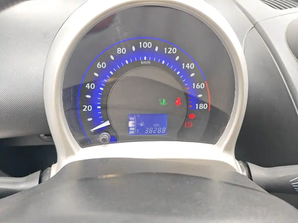 BYD F0 — миниатюра 7