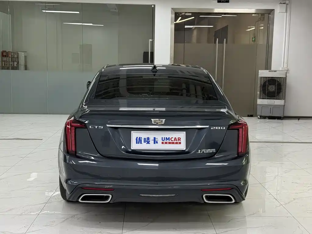 Cadillac CT5 — миниатюра 5