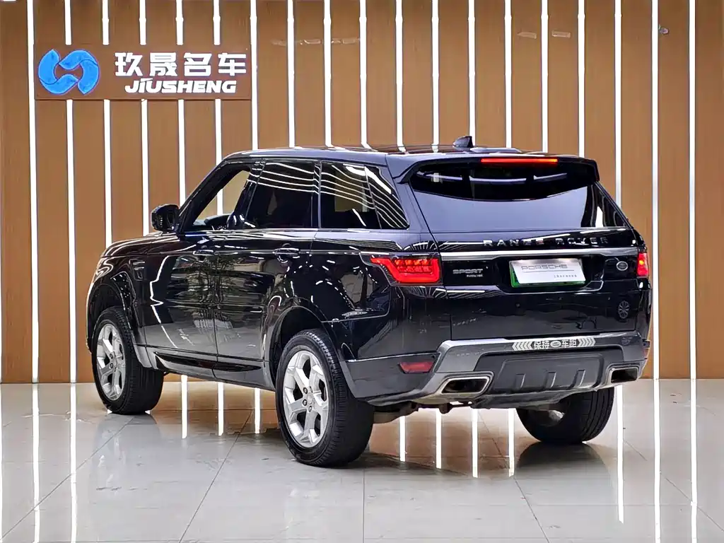 Land Rover Range Rover Sport PHEV P400e, фото 18