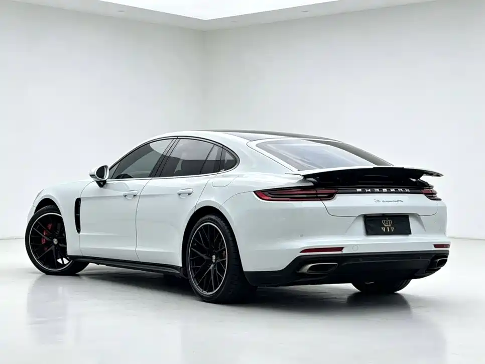 Porsche Panamera — миниатюра 9