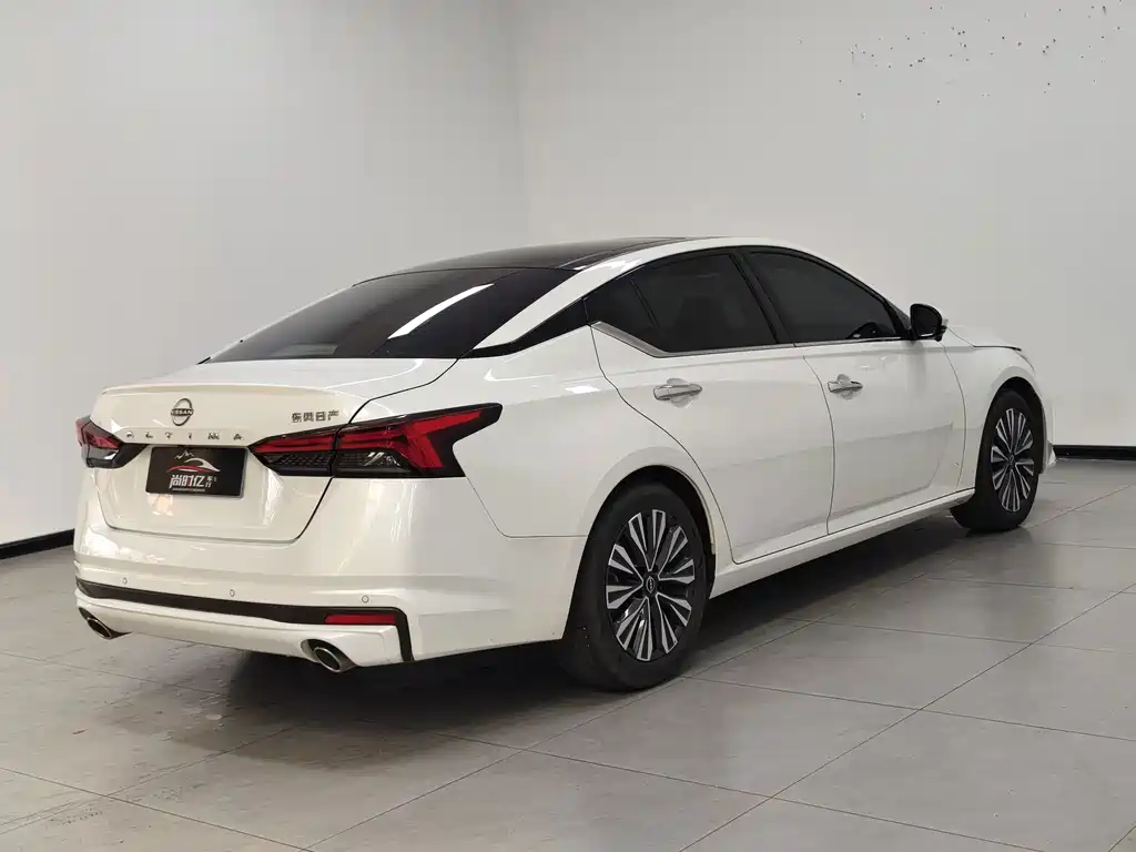 Nissan Teana — миниатюра 4