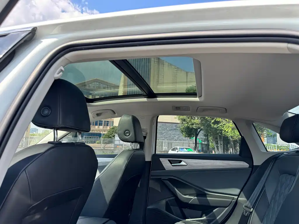 Volkswagen Sagitar — миниатюра 8