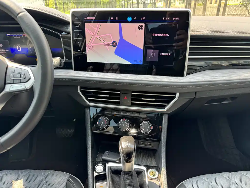 Volkswagen Sagitar — миниатюра 10