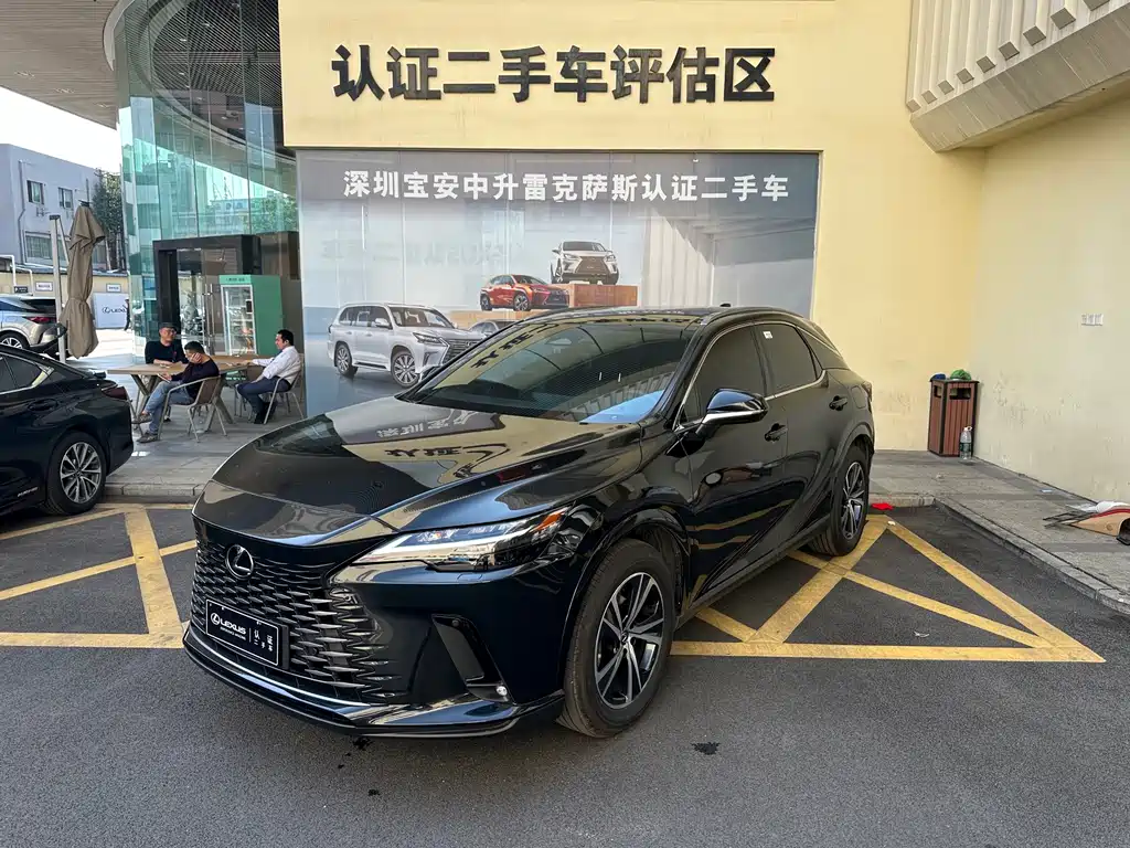 LEXUS RX
