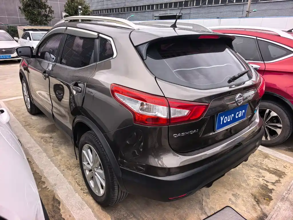 Nissan Qashqai — миниатюра 4