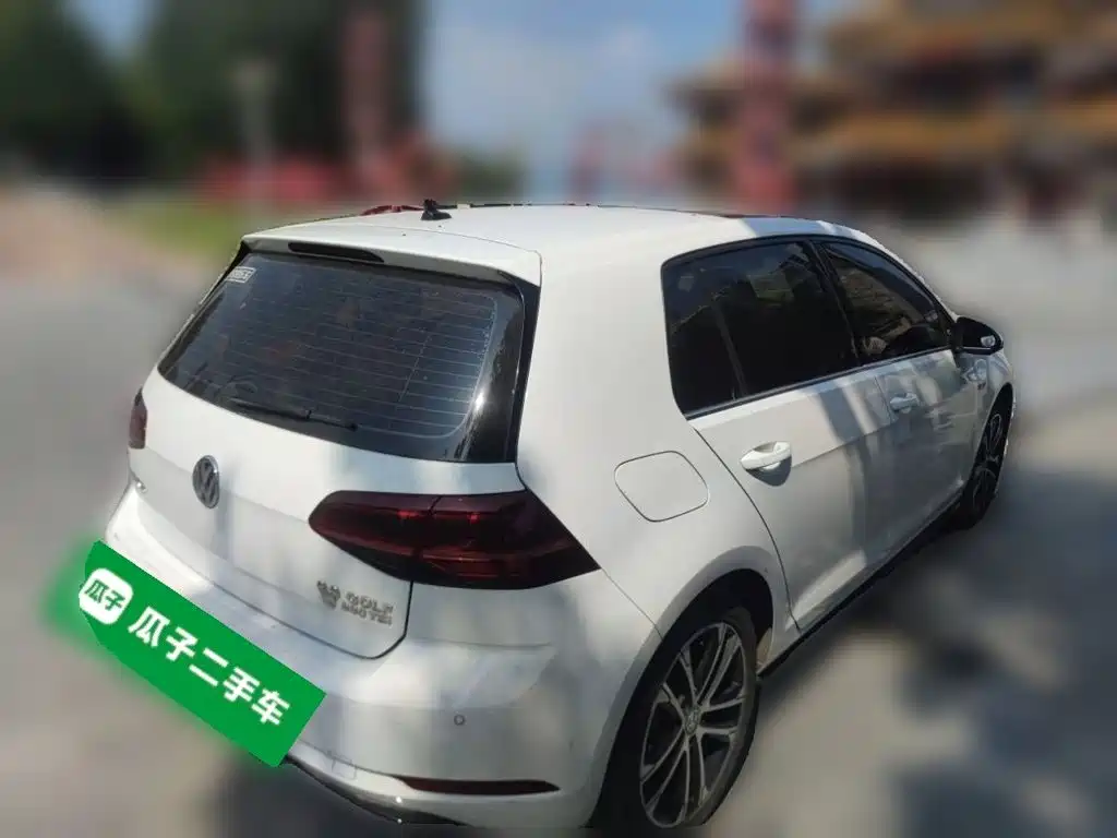 Volkswagen Golf — миниатюра 4