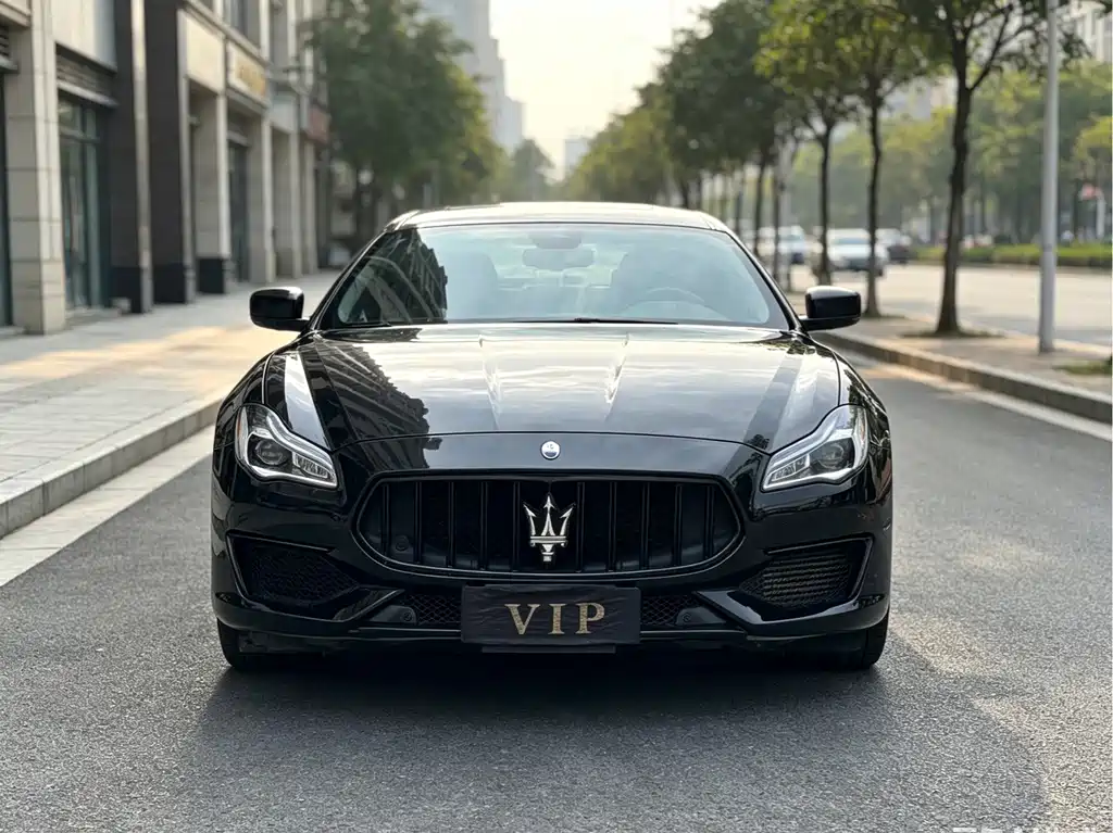 Maserati Quattroporte — миниатюра 2