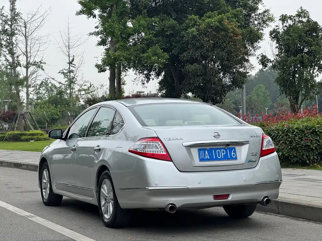 Nissan Altima 2011 2.5L XL-NAVI