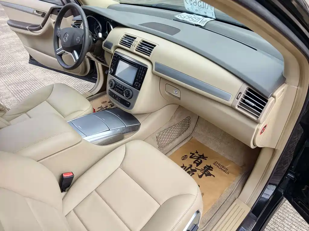 Mercedes-Benz R-Class — миниатюра 10