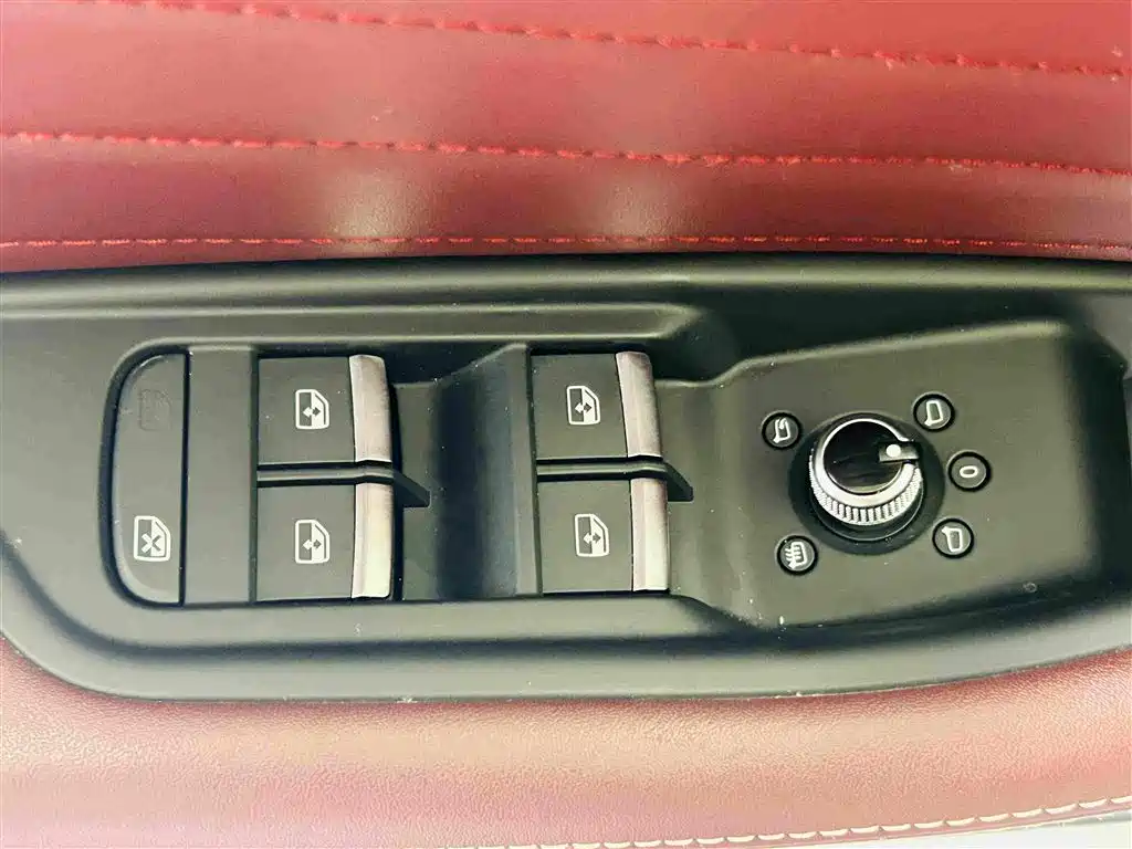 Audi A4L — миниатюра 18