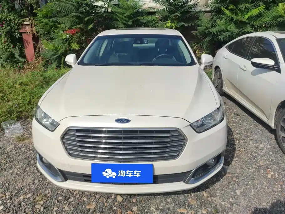 Ford Taurus — миниатюра 2