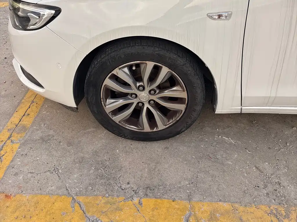 Buick Excelle — миниатюра 7