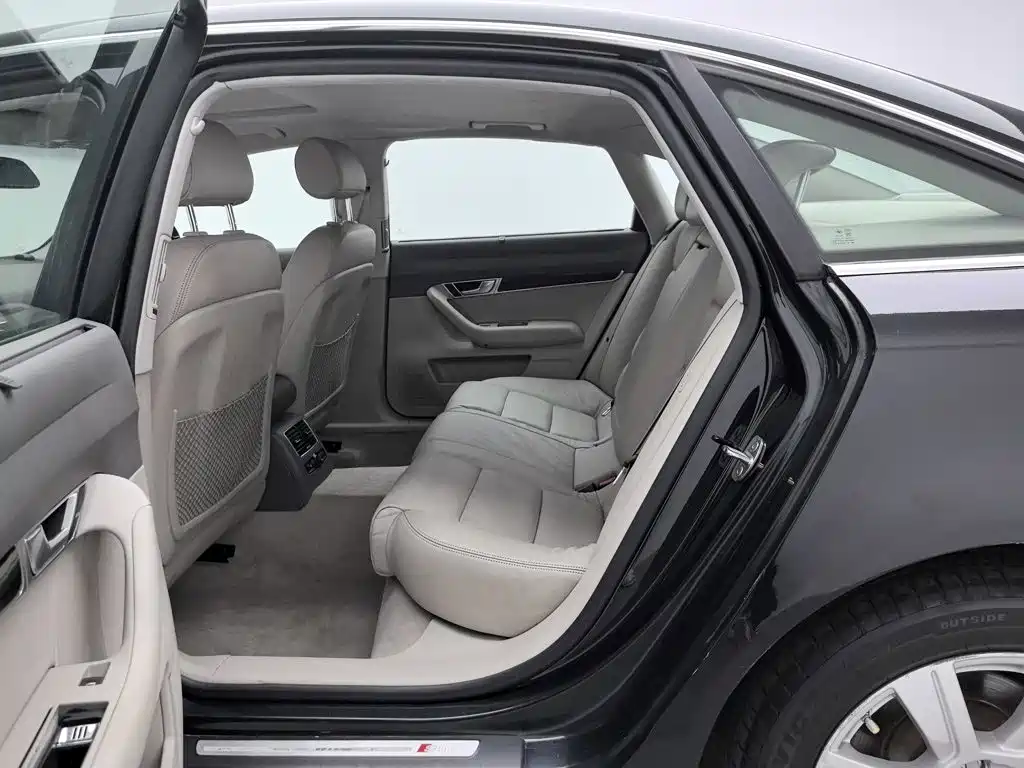 Audi A6L — миниатюра 15