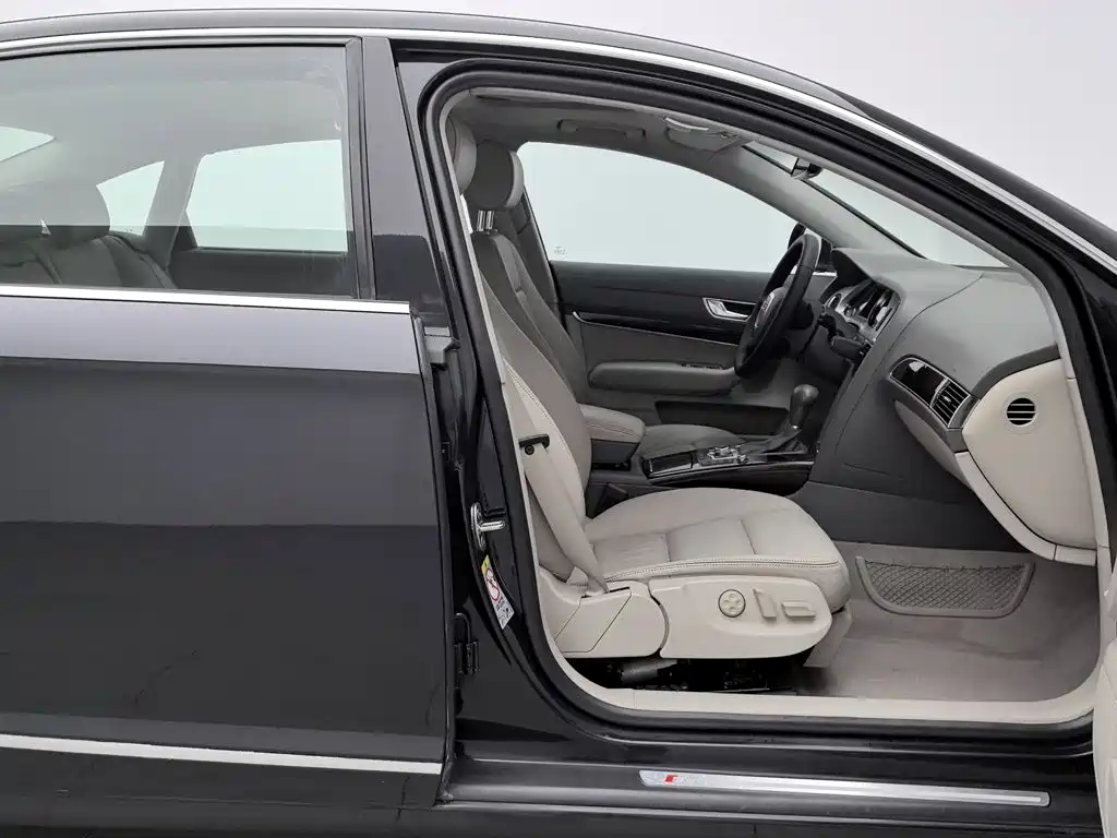 Audi A6L — миниатюра 23