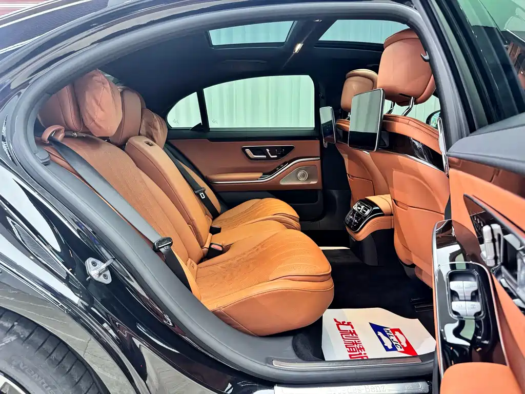 Mercedes-Benz S-Class — миниатюра 19