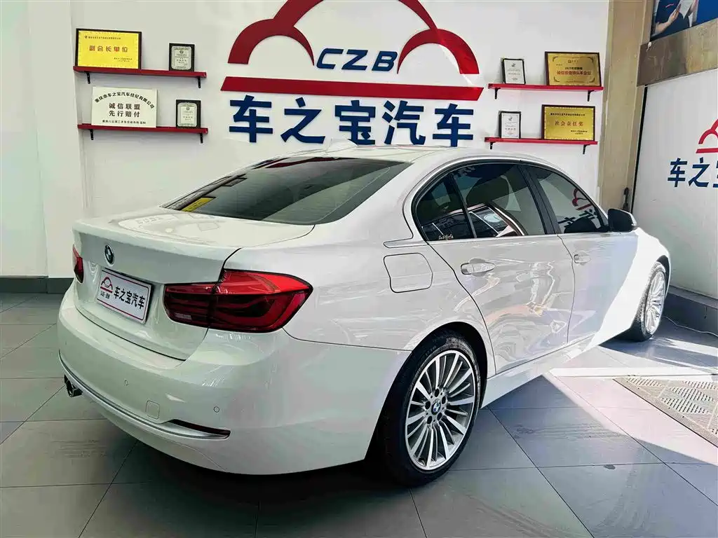 BMW 3 Series — миниатюра 5