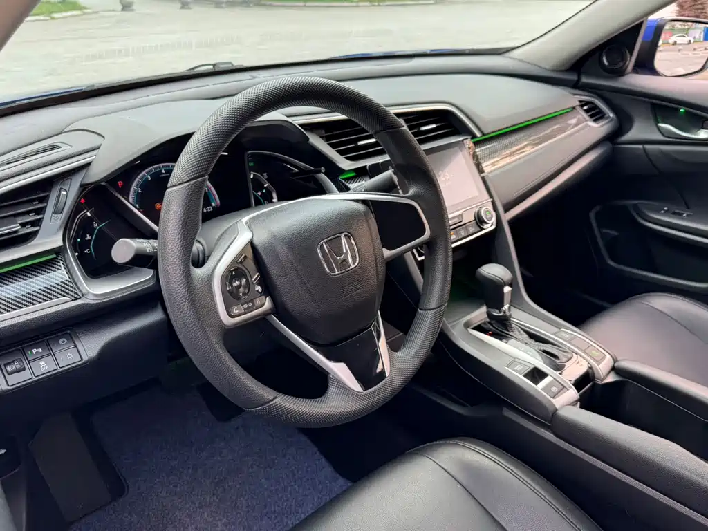 Honda Civic — миниатюра 11