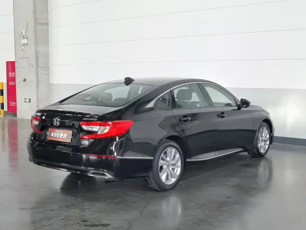 Honda Accord — миниатюра 2
