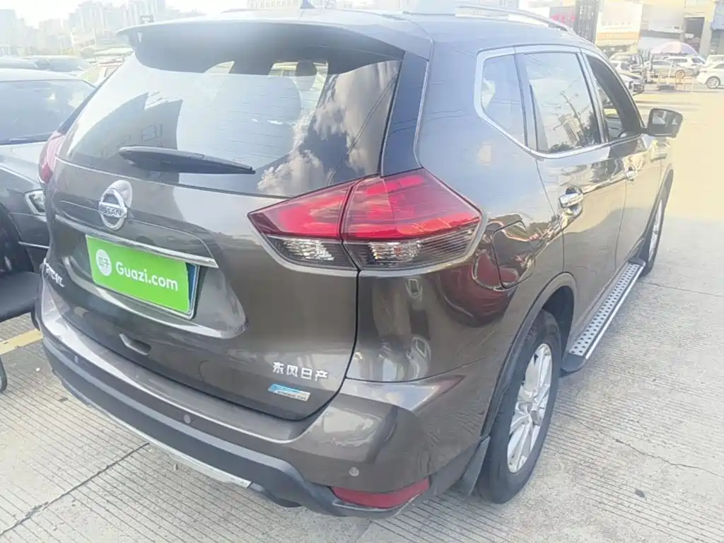 Nissan X-Trail — миниатюра 7