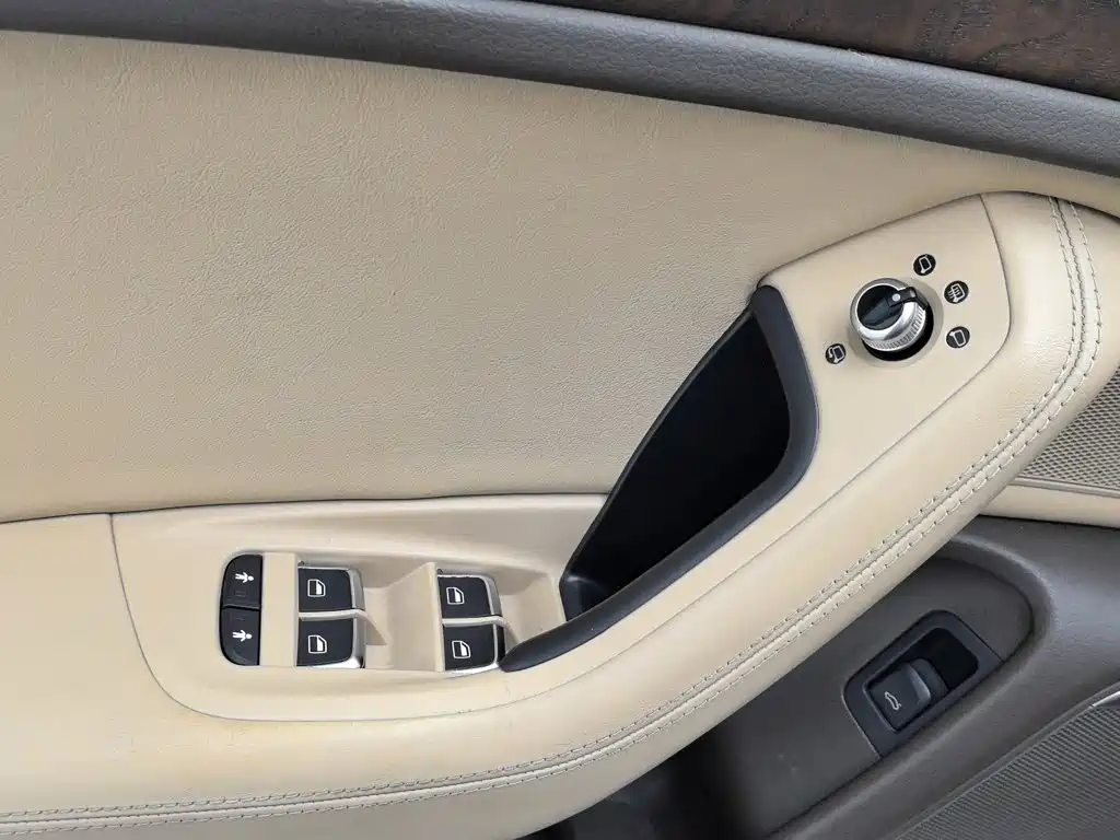 Audi A6L — миниатюра 9
