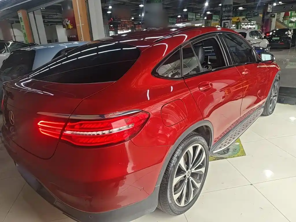 Mercedes-Benz GLC 2017 GLC 260 4MATIC SUV