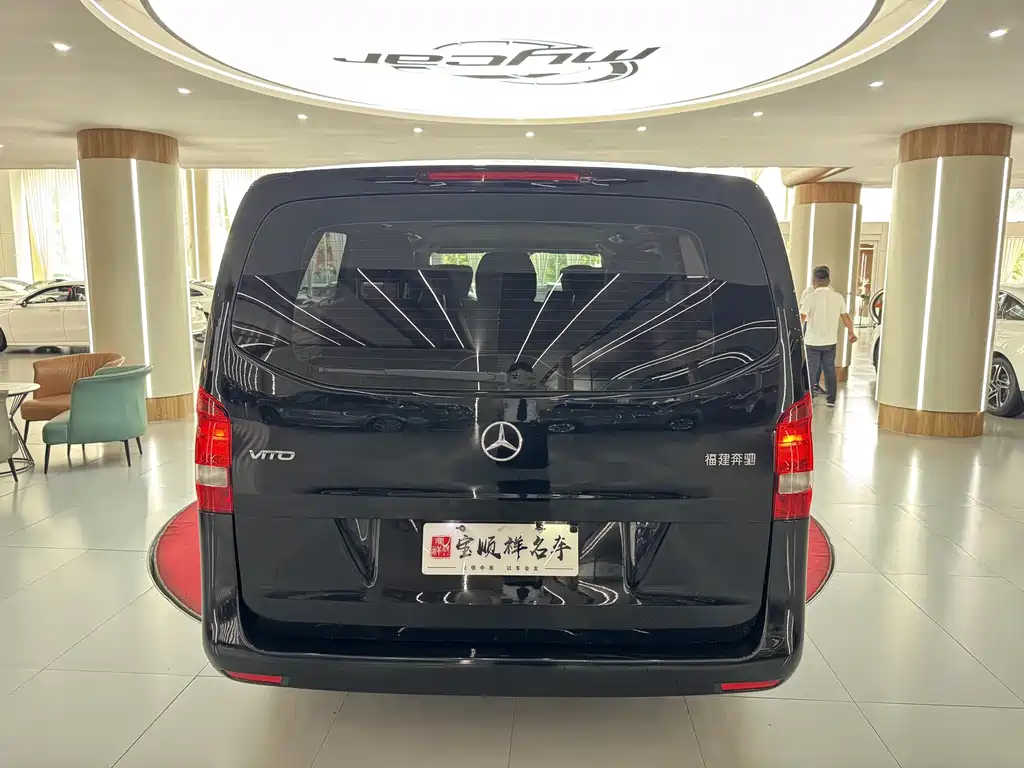 Mercedes-Benz Vito — миниатюра 6