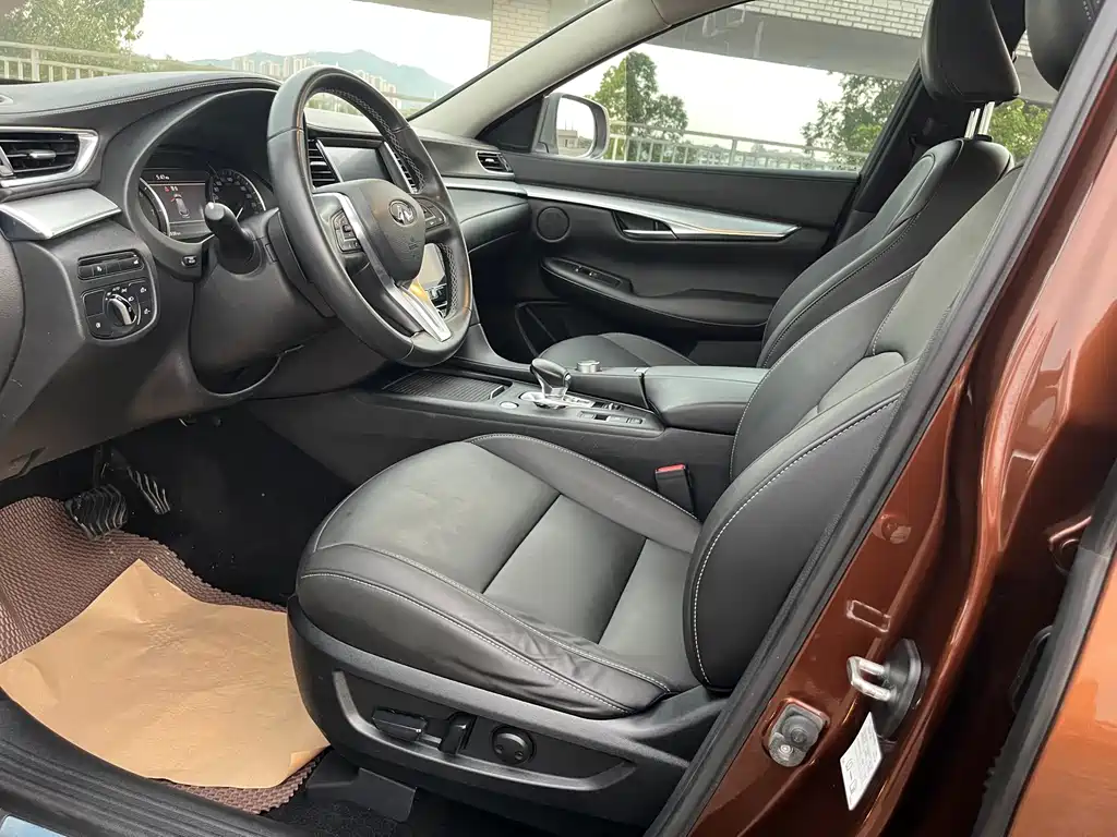 Infiniti QX50 — миниатюра 16
